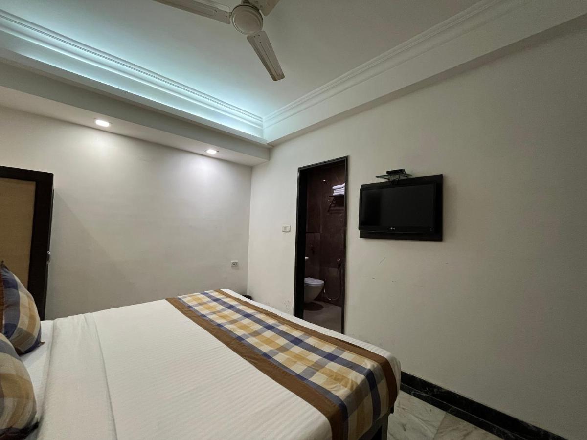 Hotel Moti Palace Агра Экстерьер фото