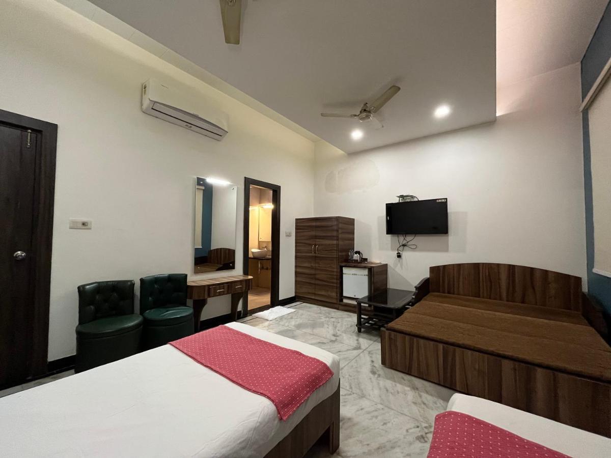 Hotel Moti Palace Агра Экстерьер фото
